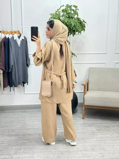 مانتو شلوار لیا