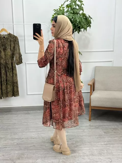 پیراهن حریر خاتون