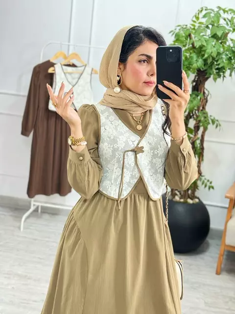 پیراهن و ژیله لورا