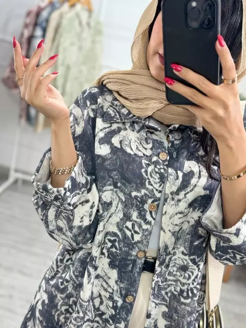 شومیزمانتویی هانا