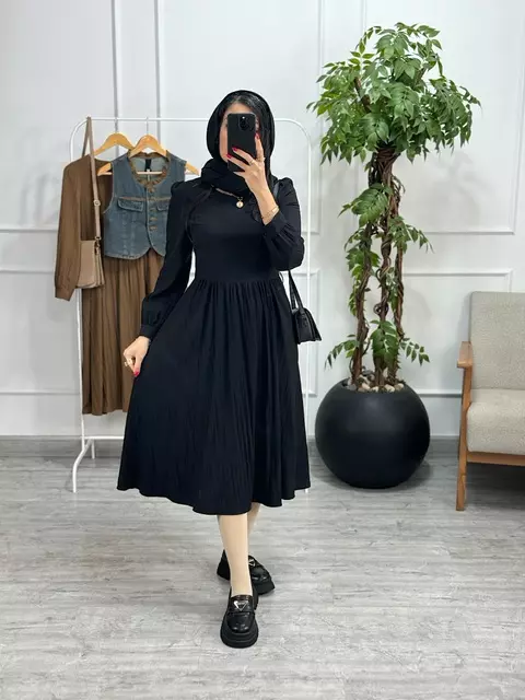 پیراهن و ژیله آنیدا