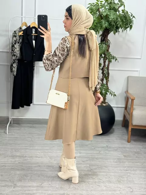 پیراهن و ژیله اریکا