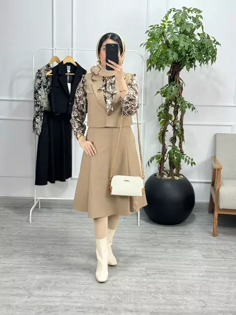 پیراهن و ژیله اریکا