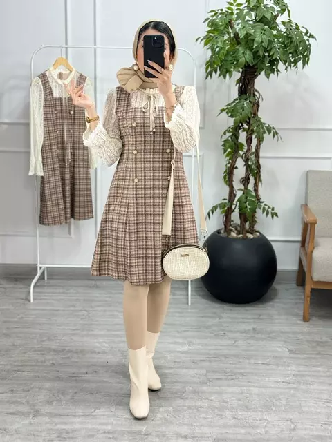 پیراهن عروسک
