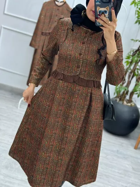 پیراهن تنگل