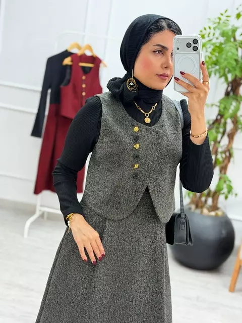 پیراهن و ژیله دلا