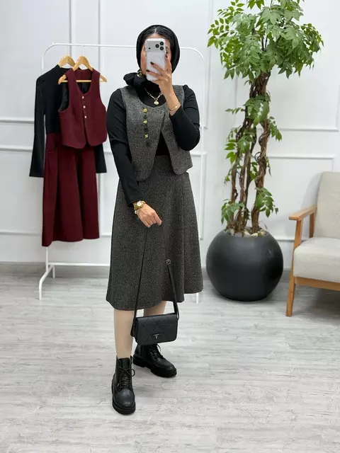پیراهن و ژیله دلا