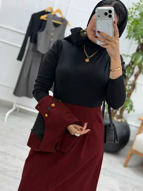 پیراهن و ژیله دلا