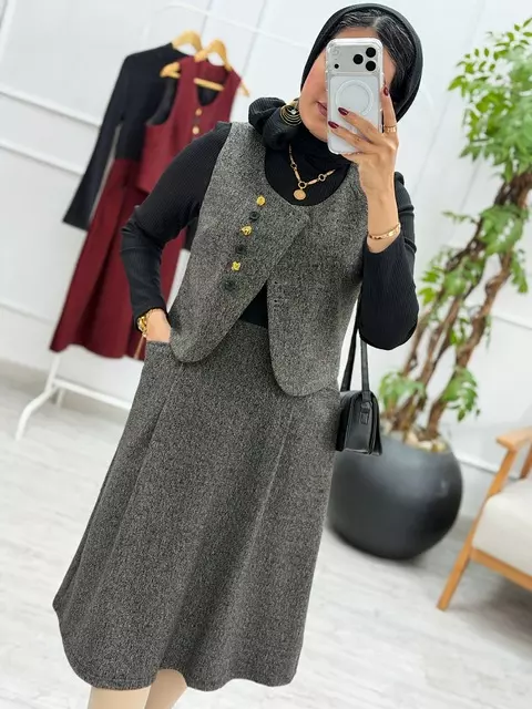 پیراهن و ژیله دلا