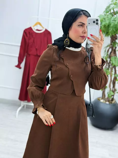 پیراهن مانلی