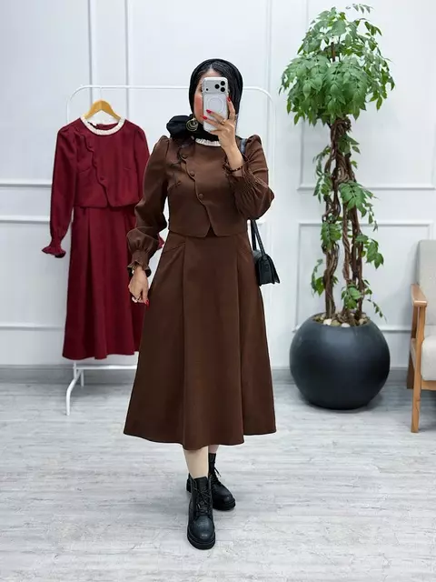 پیراهن مانلی