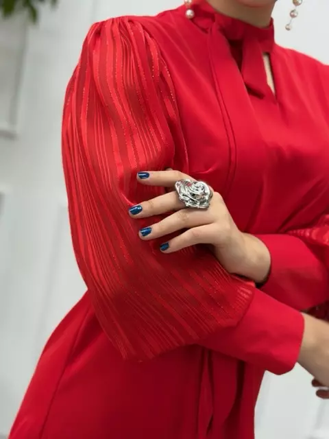 شومیز یقه کراواتی