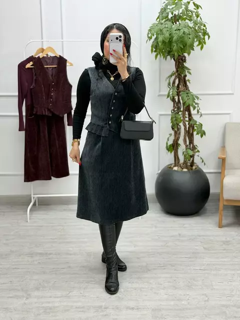 پیراهن و ژیله نیلی