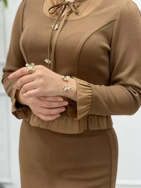بلوز و دامن لورا