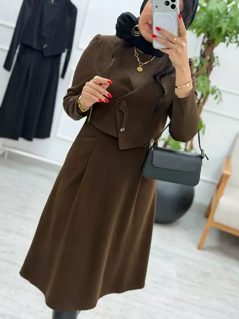 پیراهن دینا