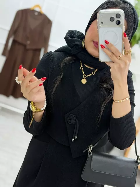 پیراهن دینا