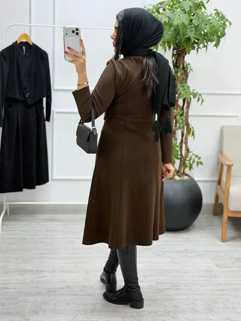 پیراهن دینا