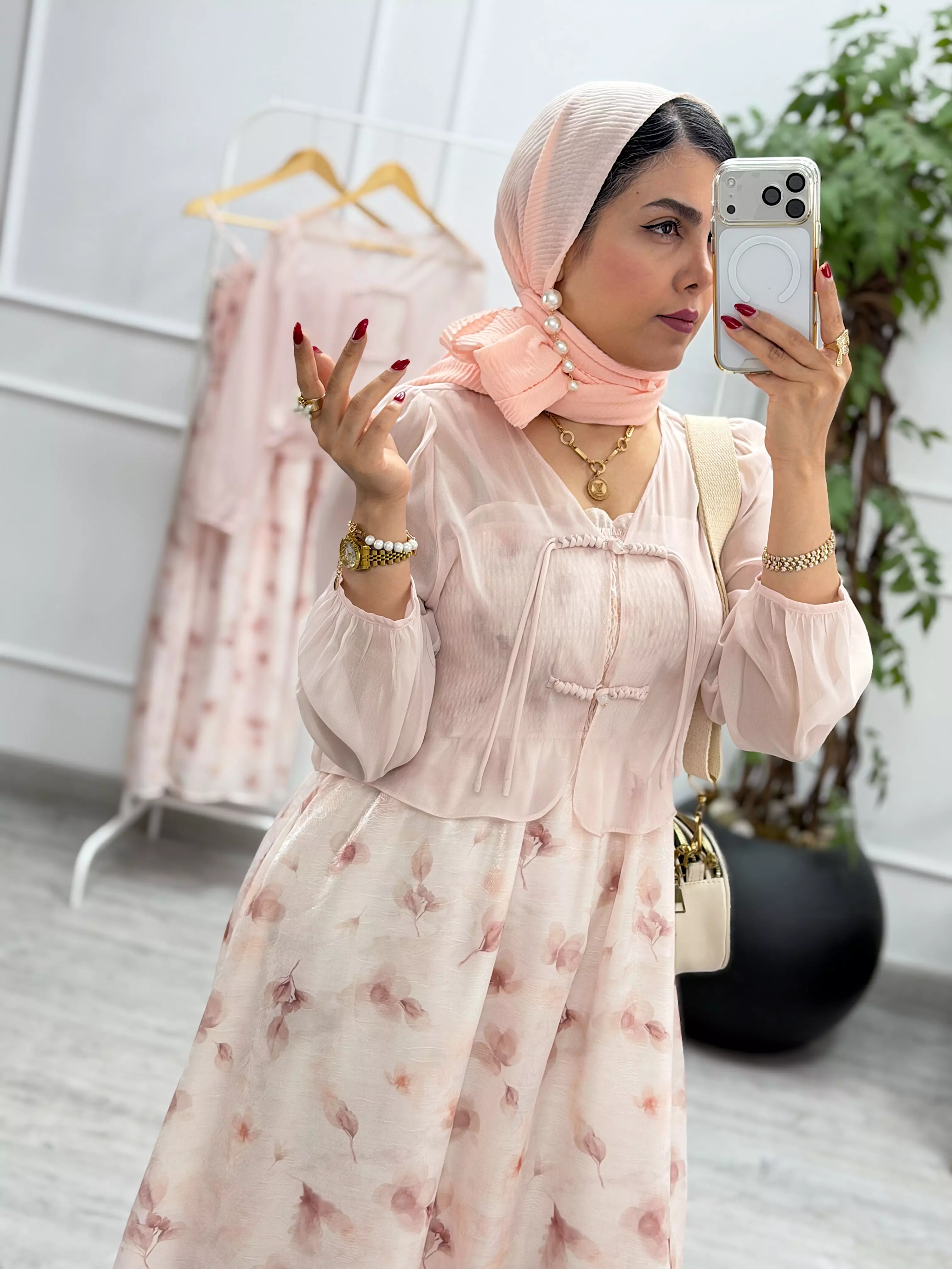 سارافون و رویه آیسن