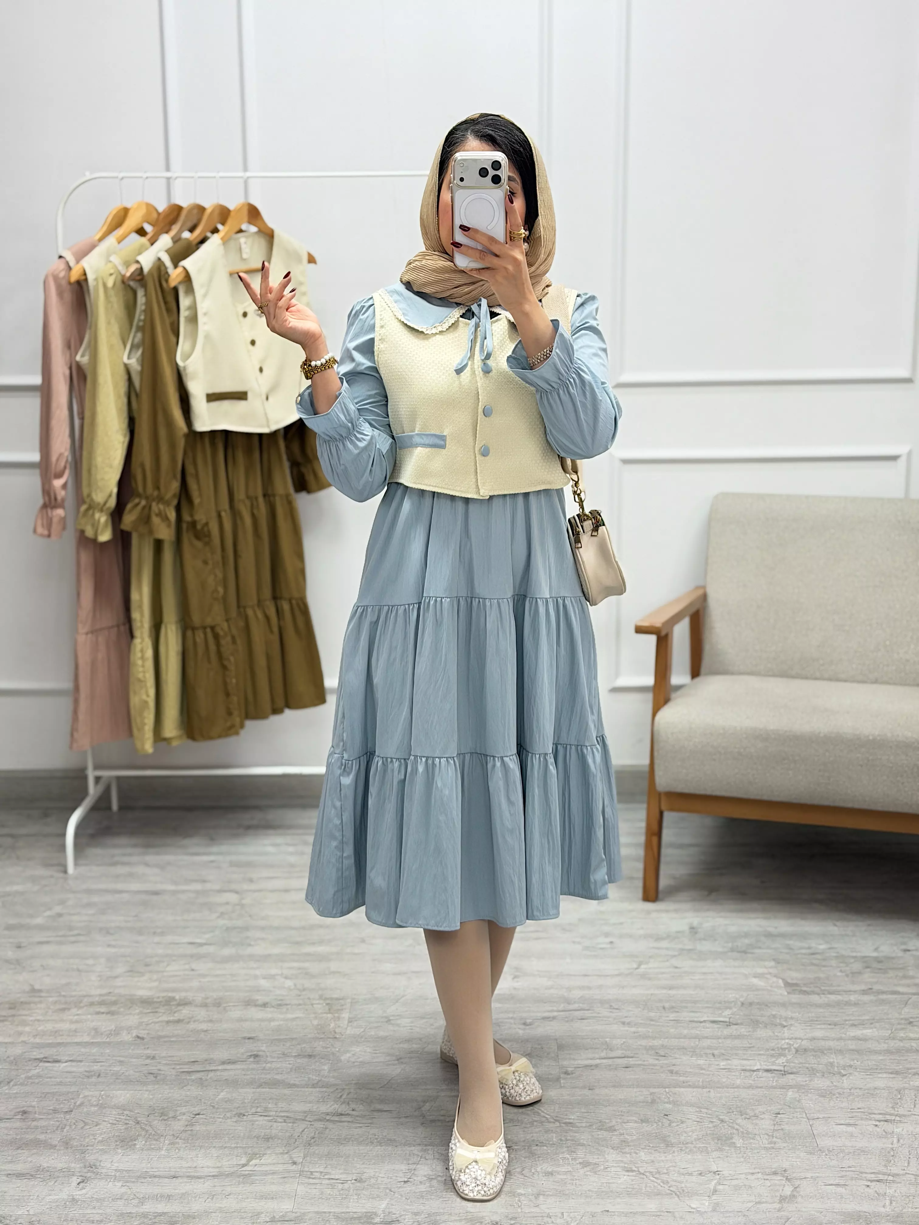 پیراهن و ژیله آلا