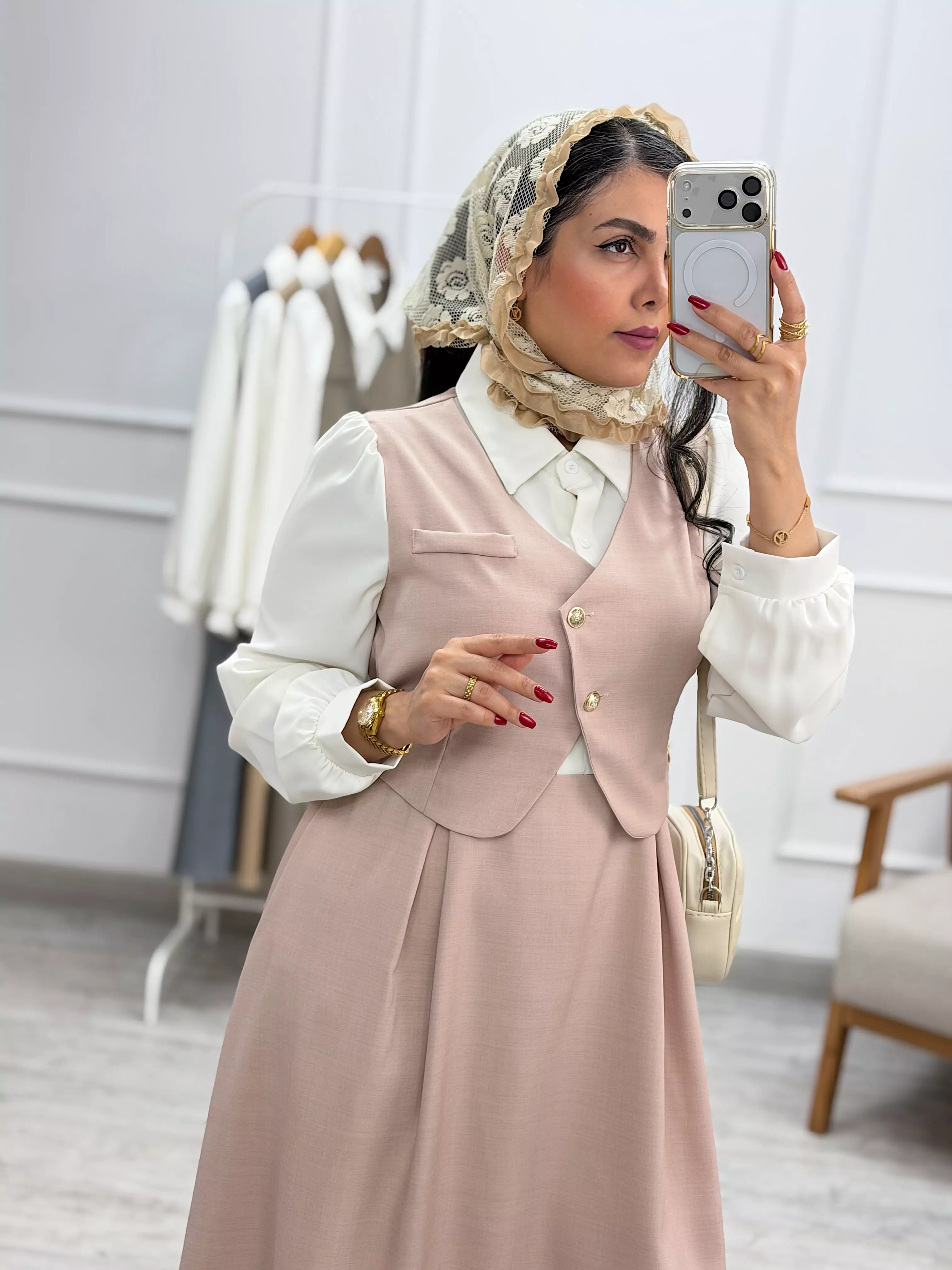 پیراهن عروسک