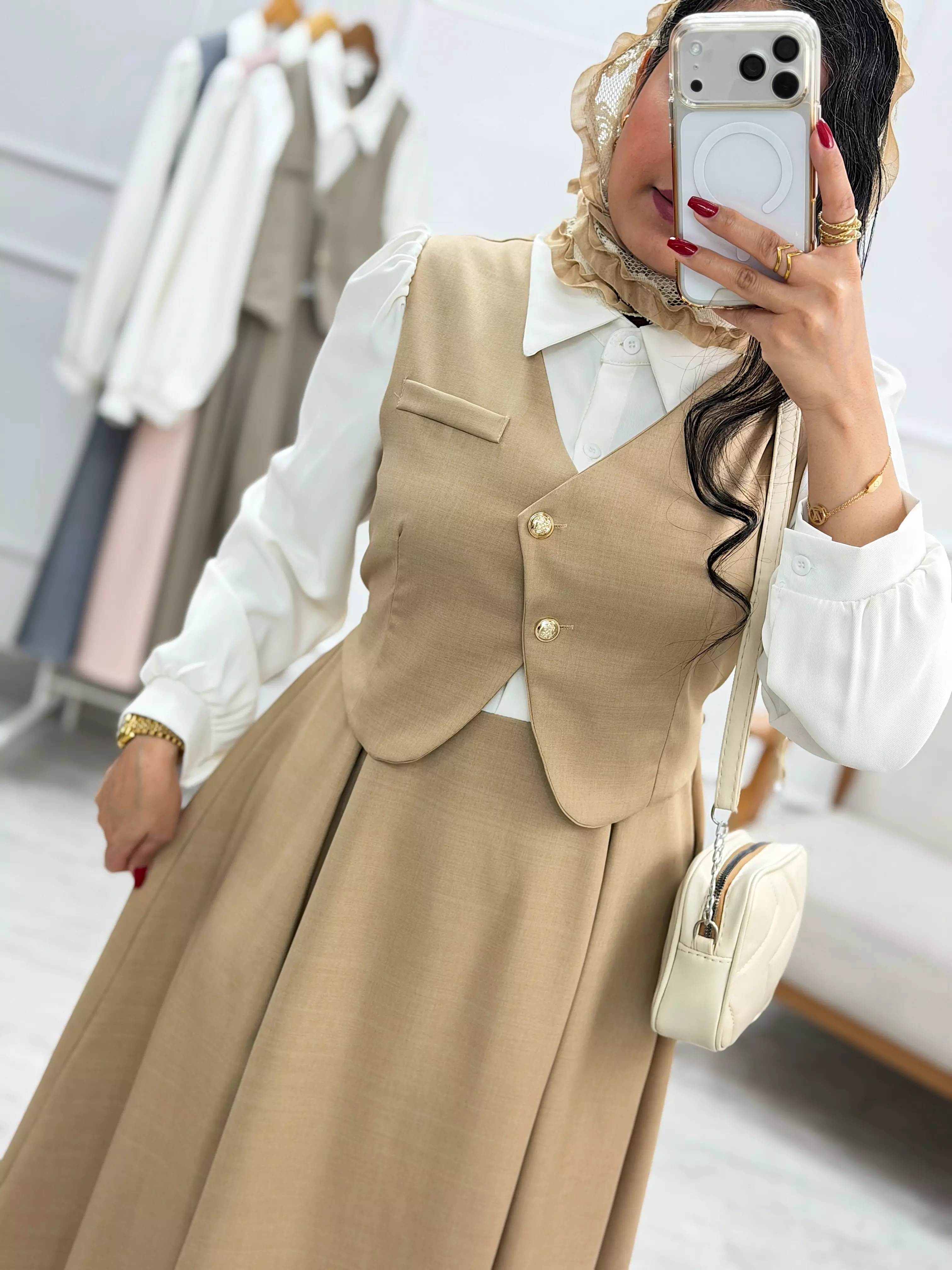 پیراهن عروسک