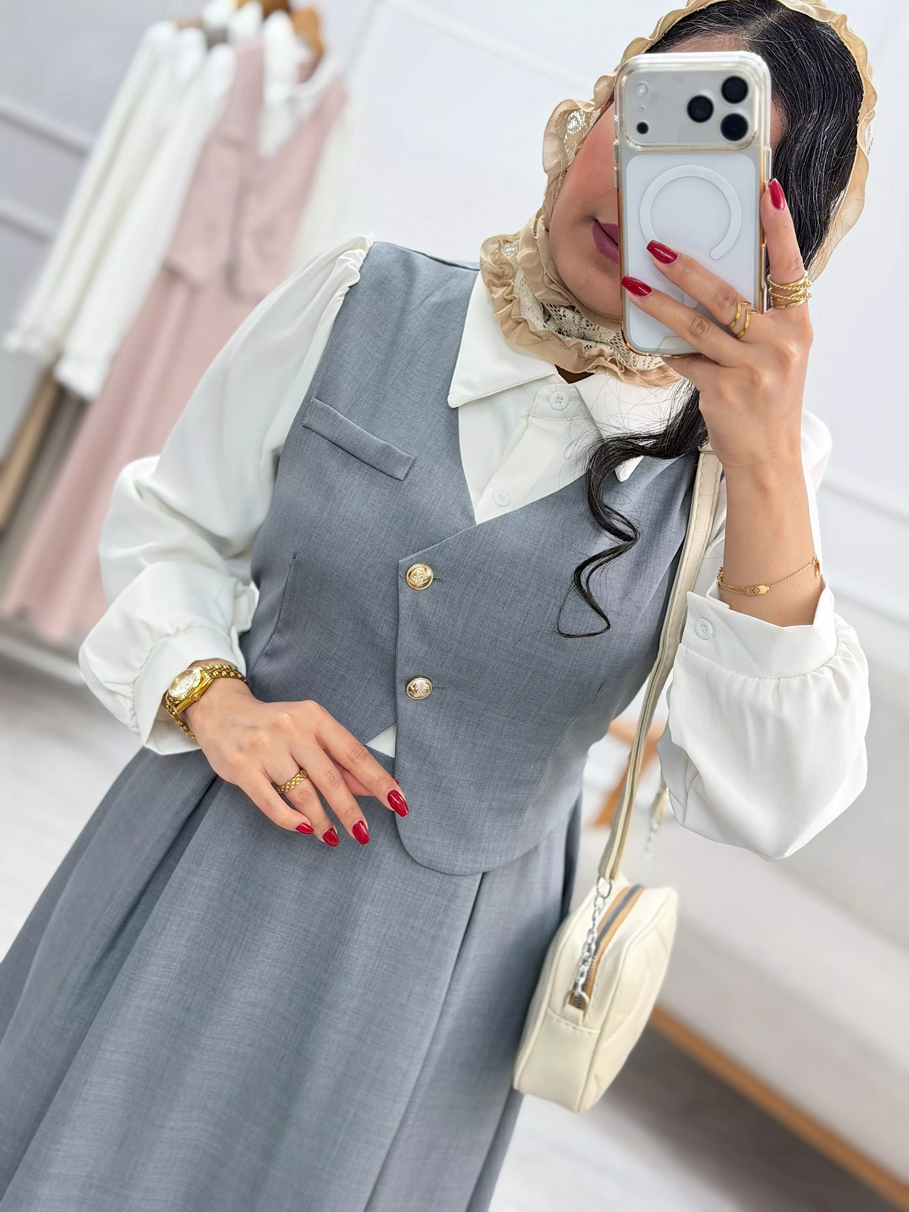 پیراهن عروسک