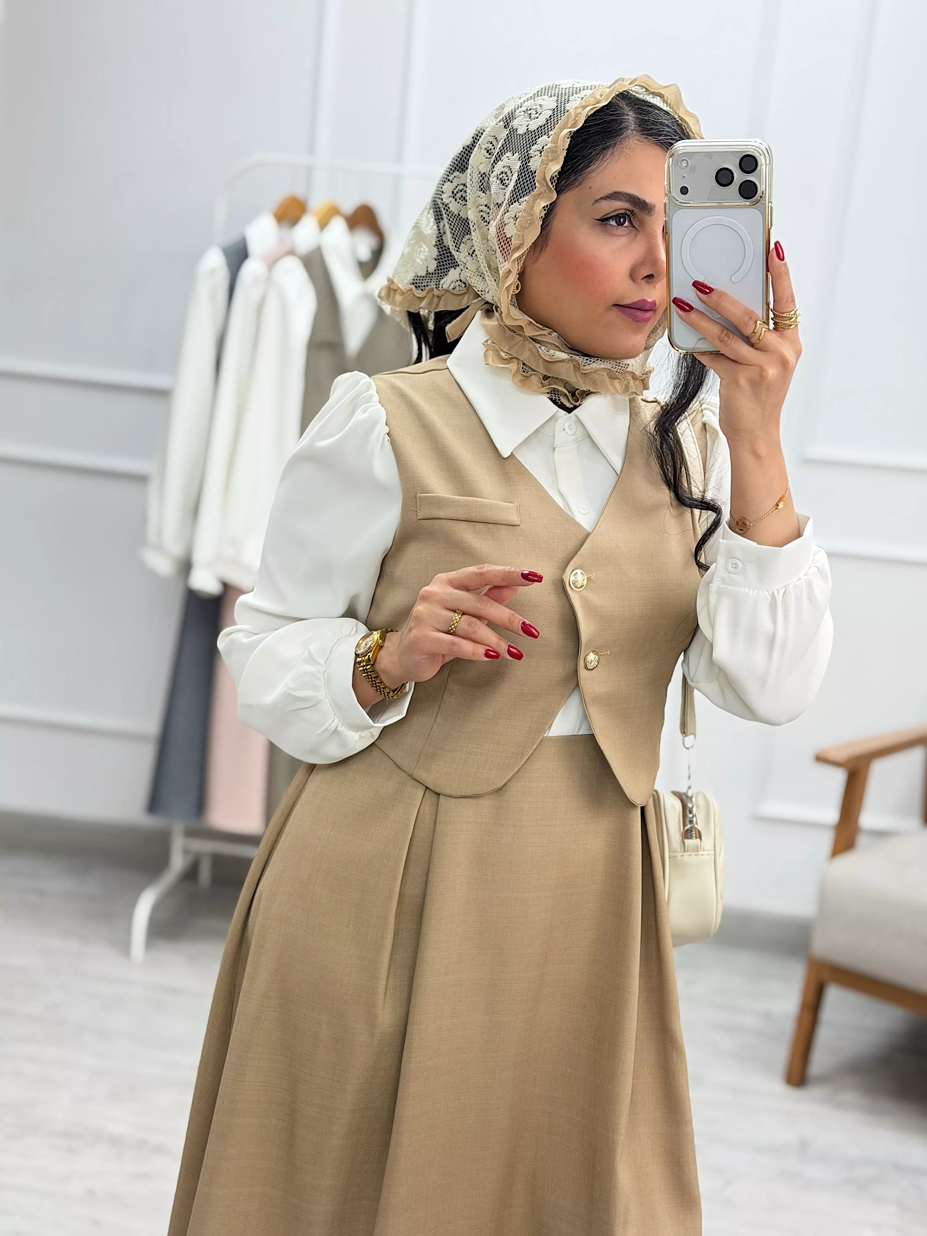 پیراهن عروسک
