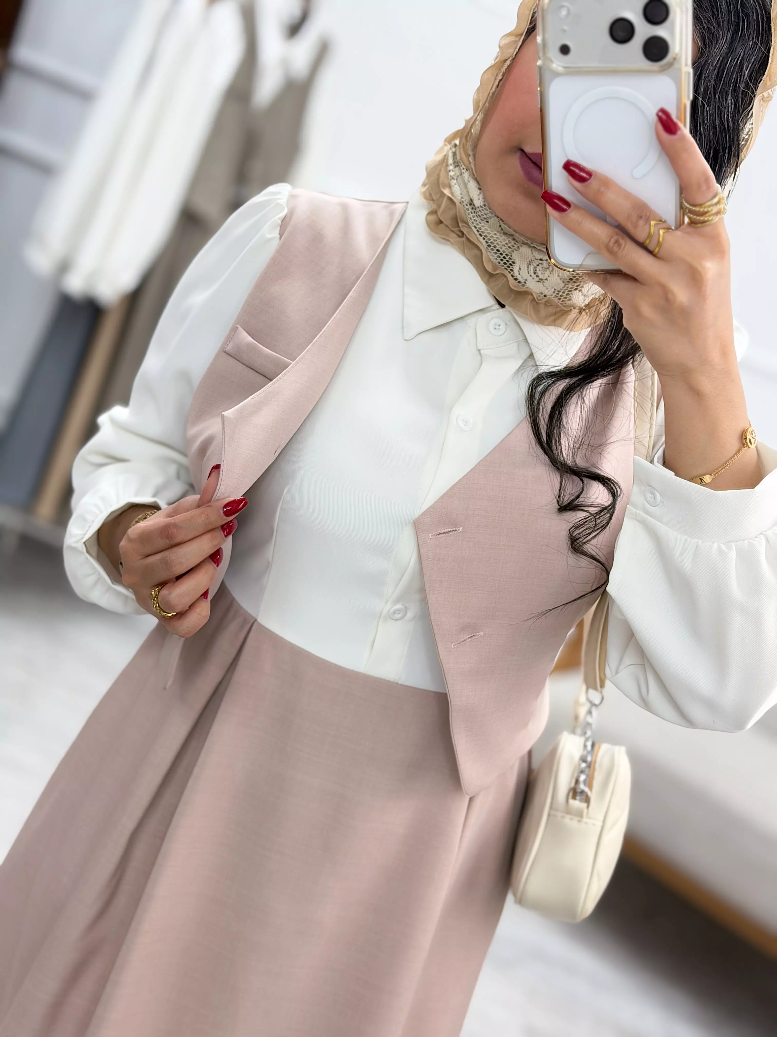 پیراهن عروسک