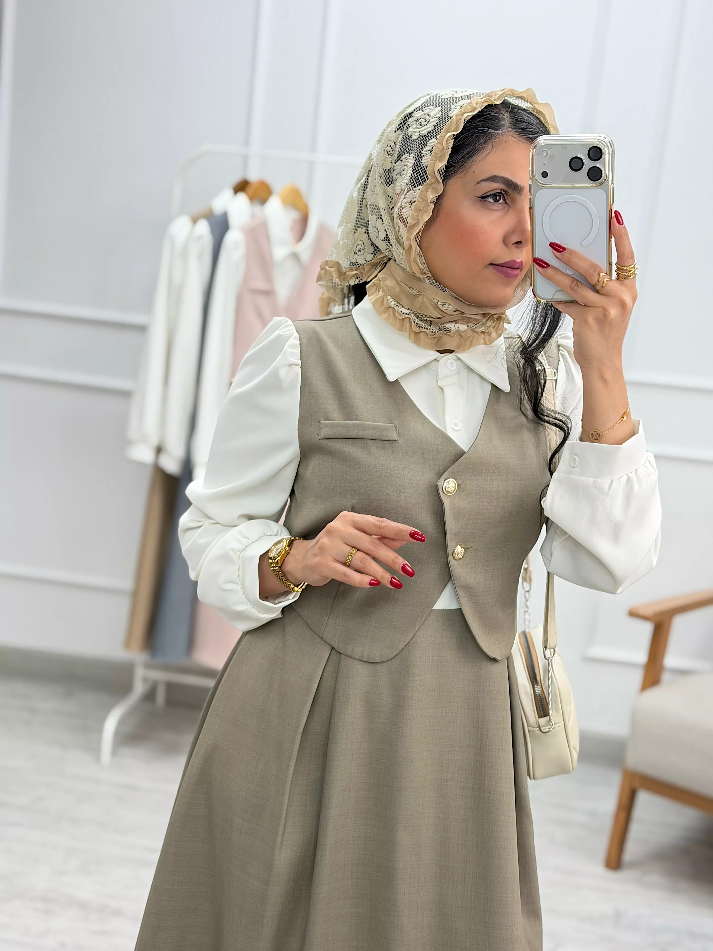 پیراهن عروسک