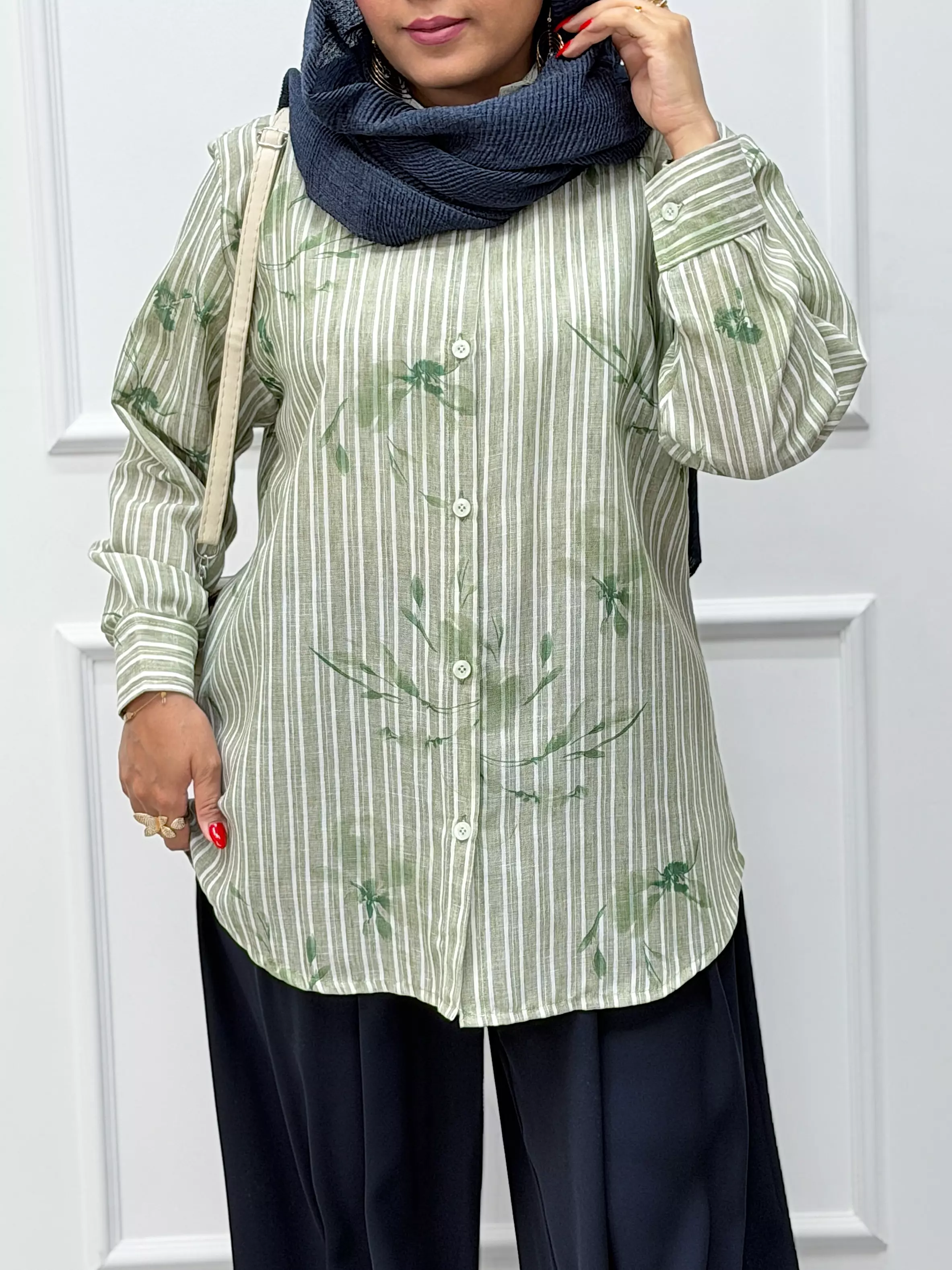 شومیز گلاره