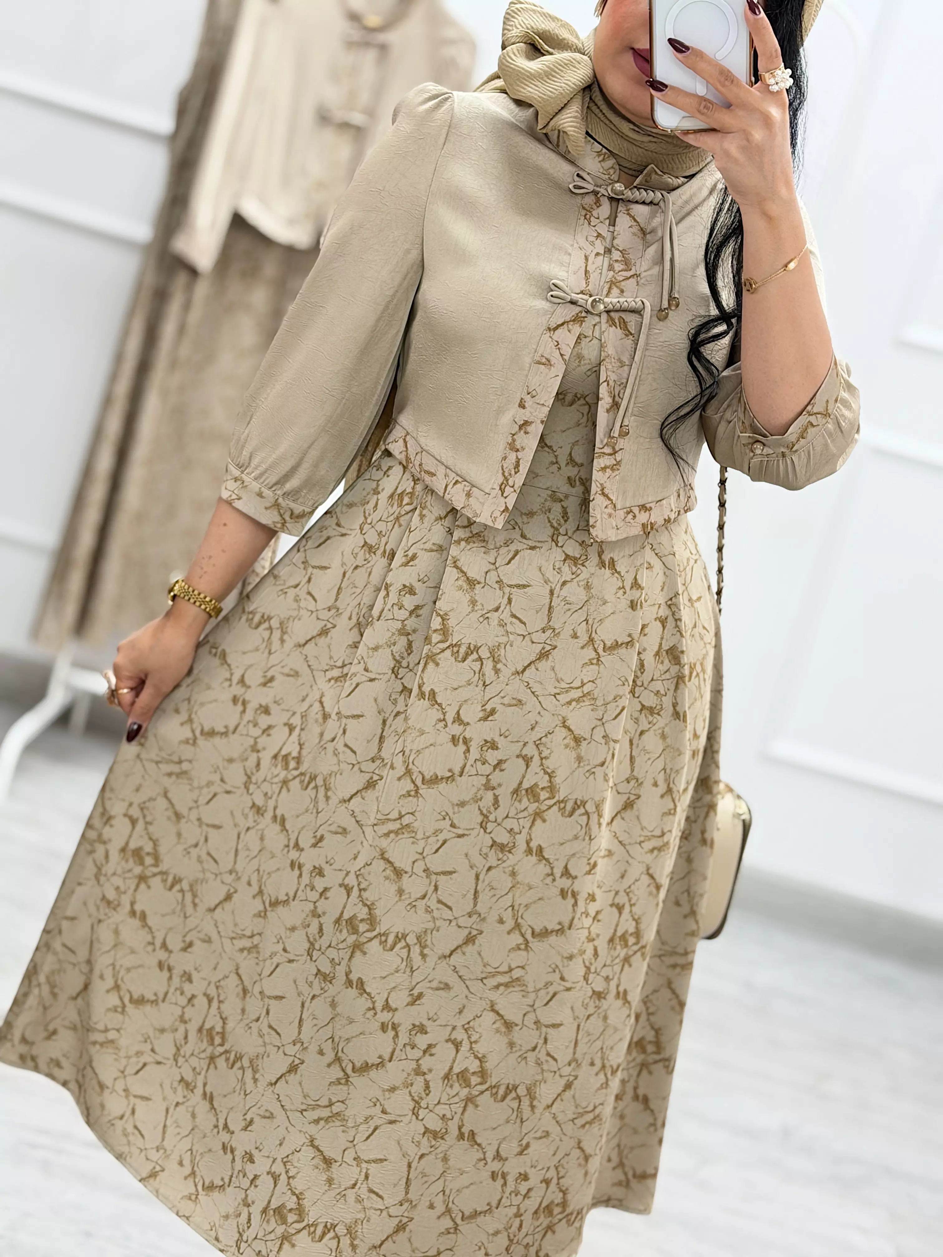 سارافون و کت الیزا