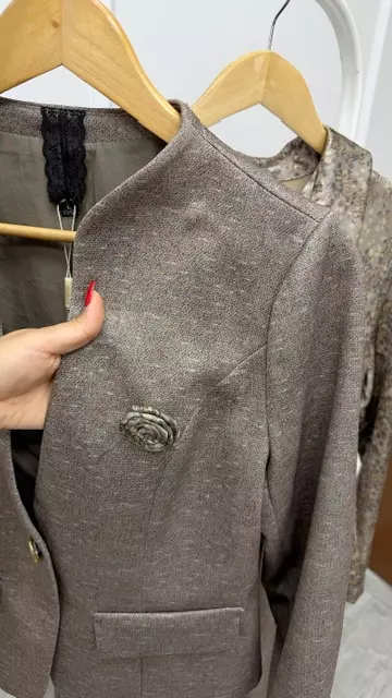 پیراهن و کت نیلو