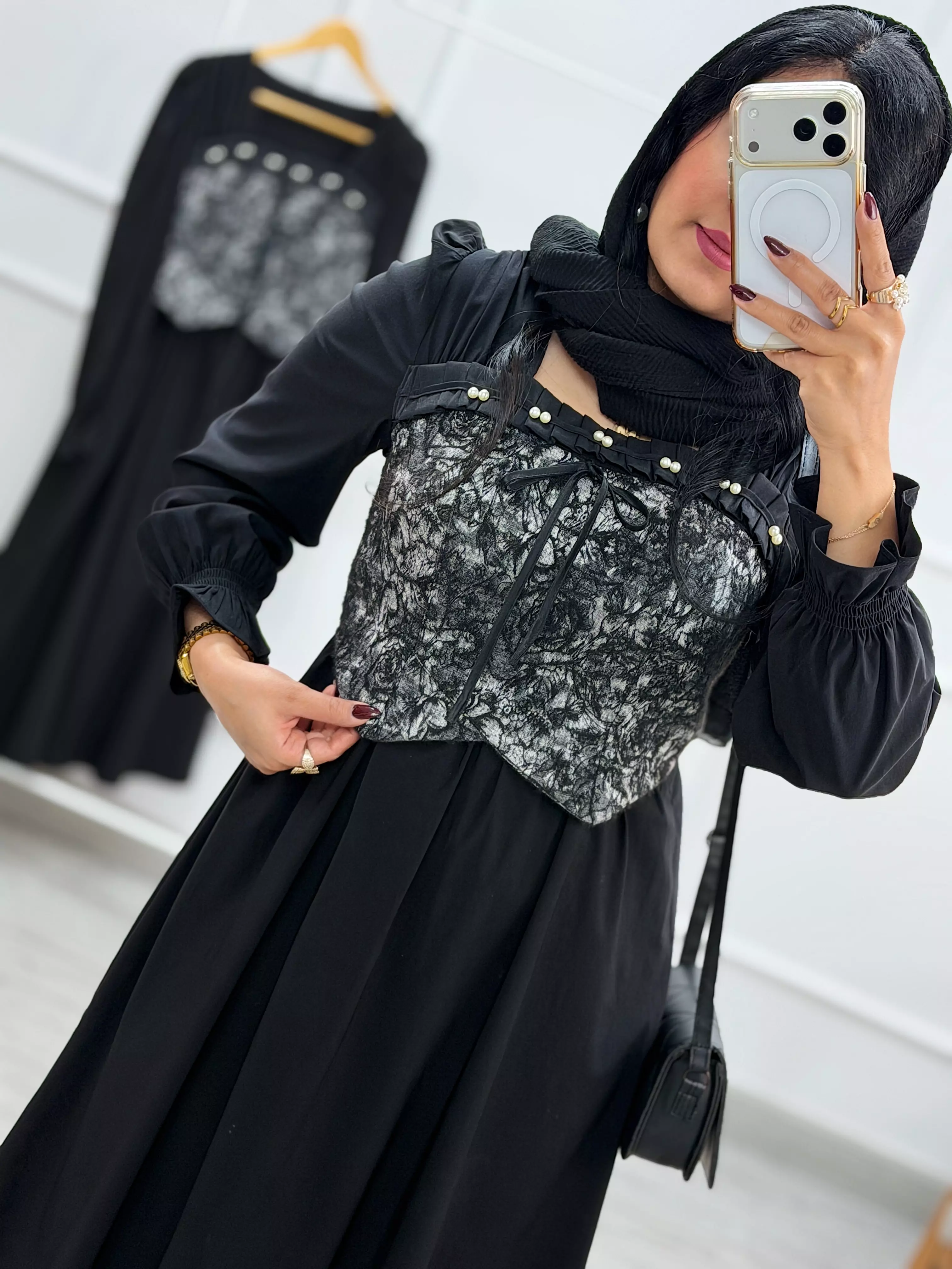 پیراهن پرنیا