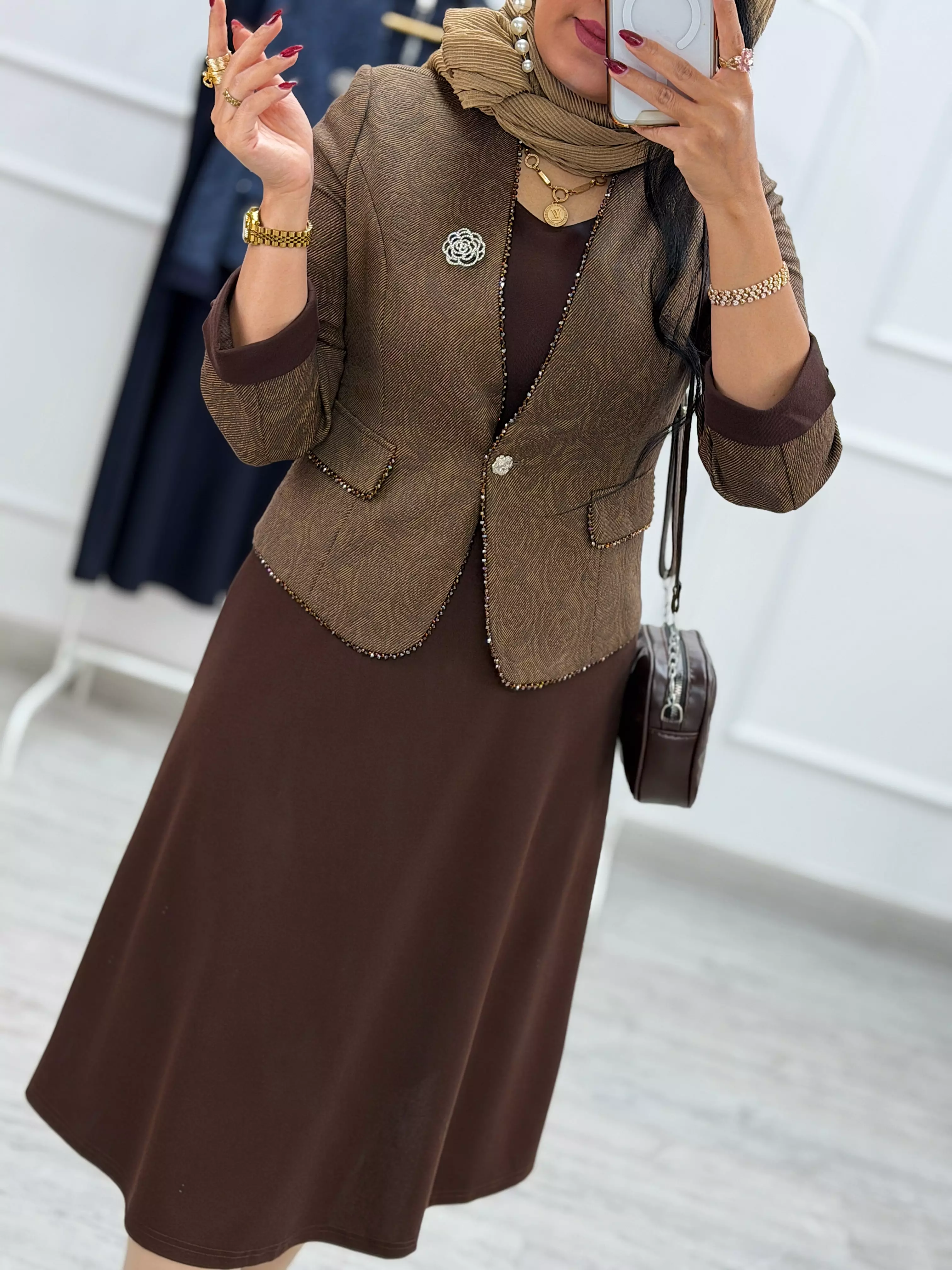 کت وسارافون سانی