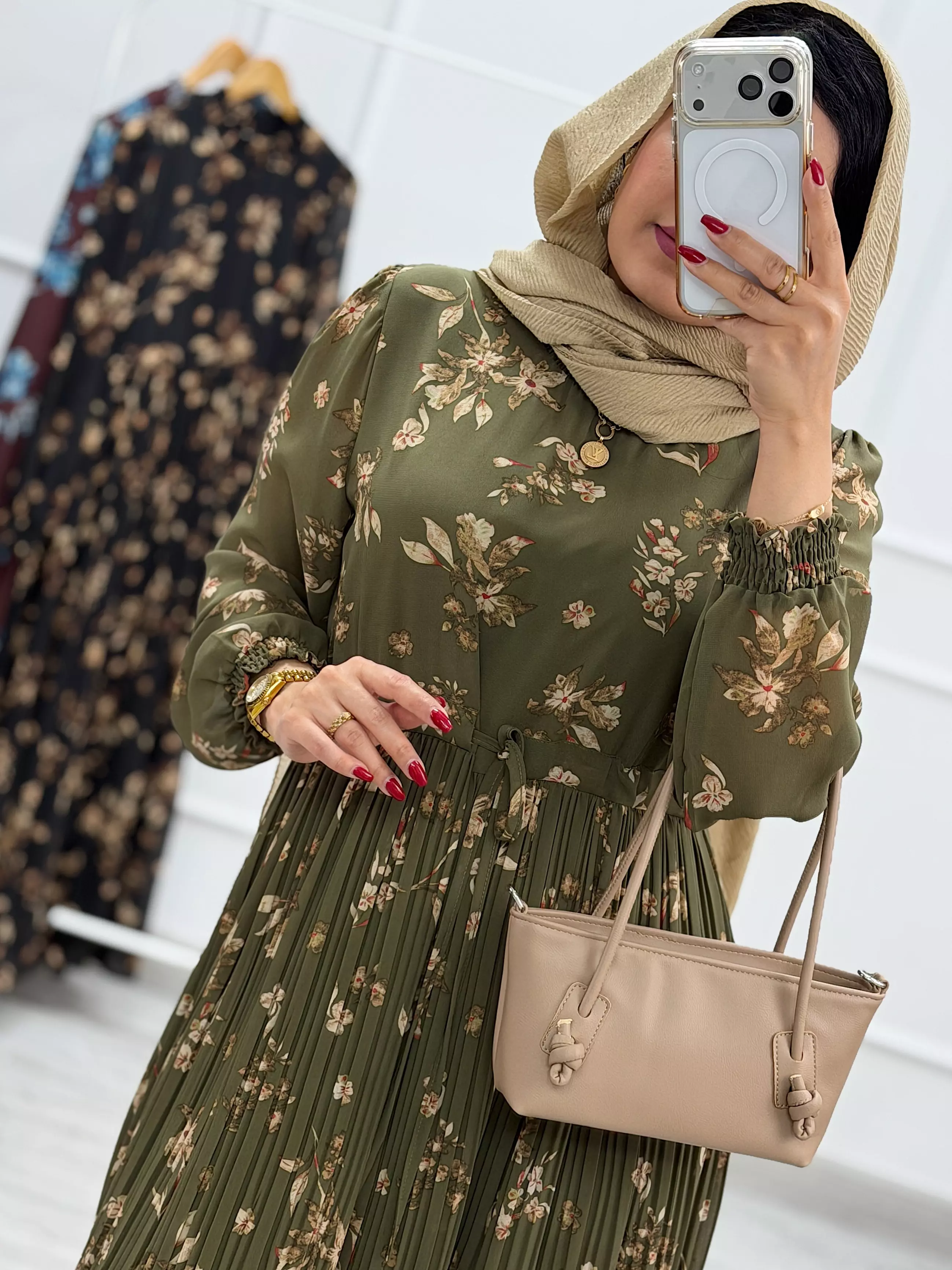 پیراهن حریر یاس