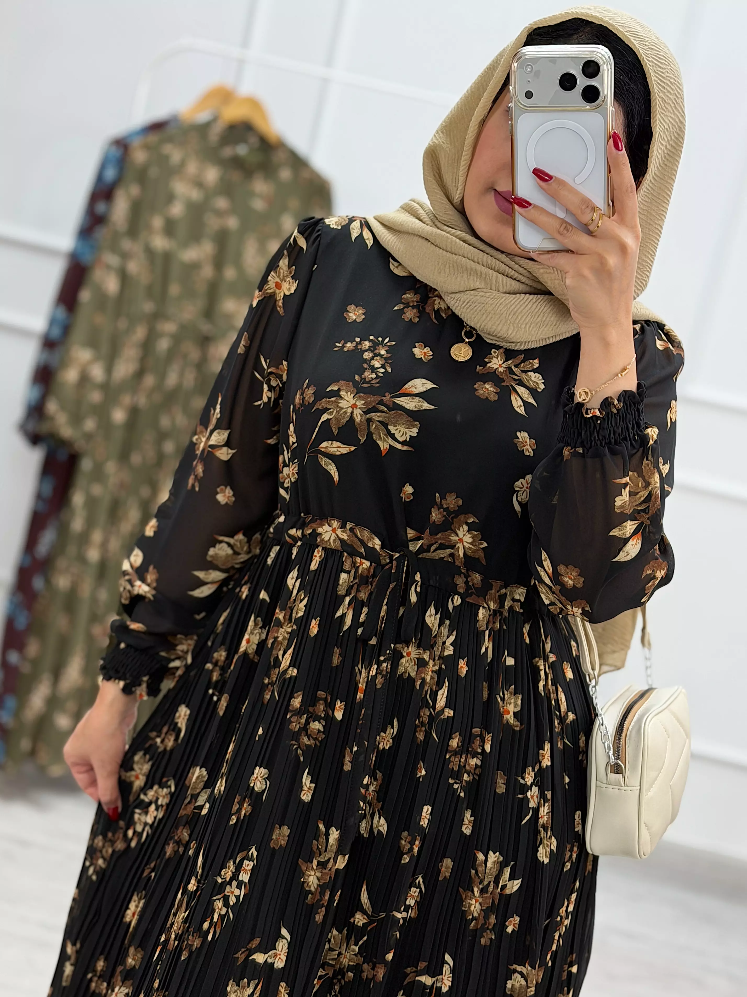 پیراهن حریر یاس