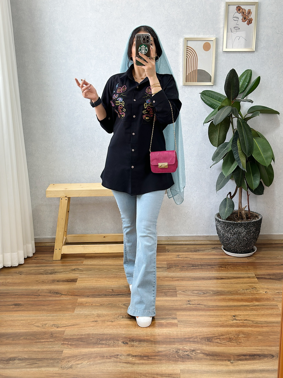 مانتو‌تی تی