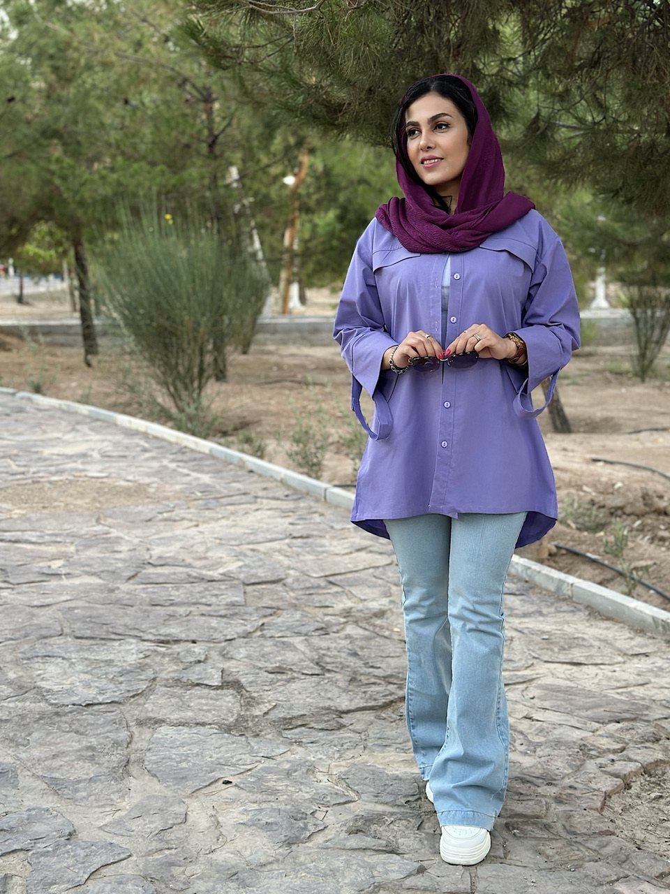 مانتو راهیل