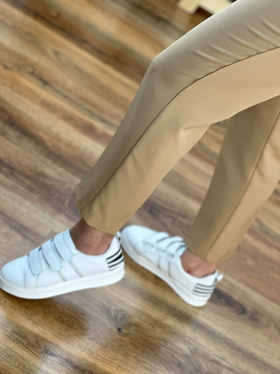 شلوار کمر سه دگمه