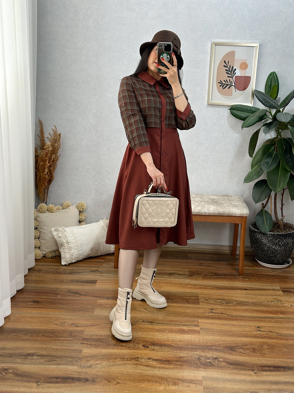 مانتو‌ دیبا