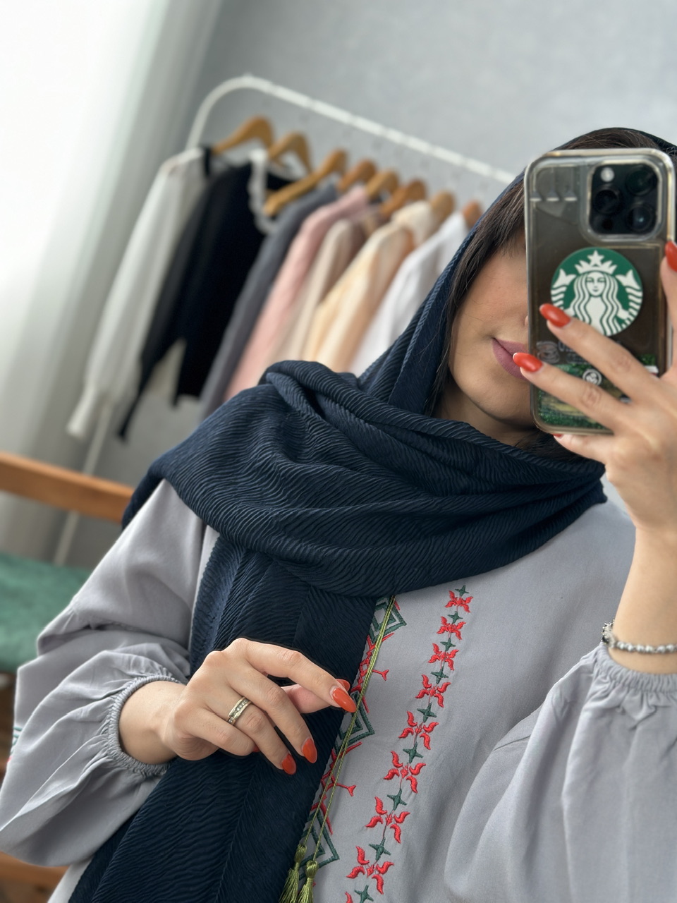 شال عسل سورمه ای