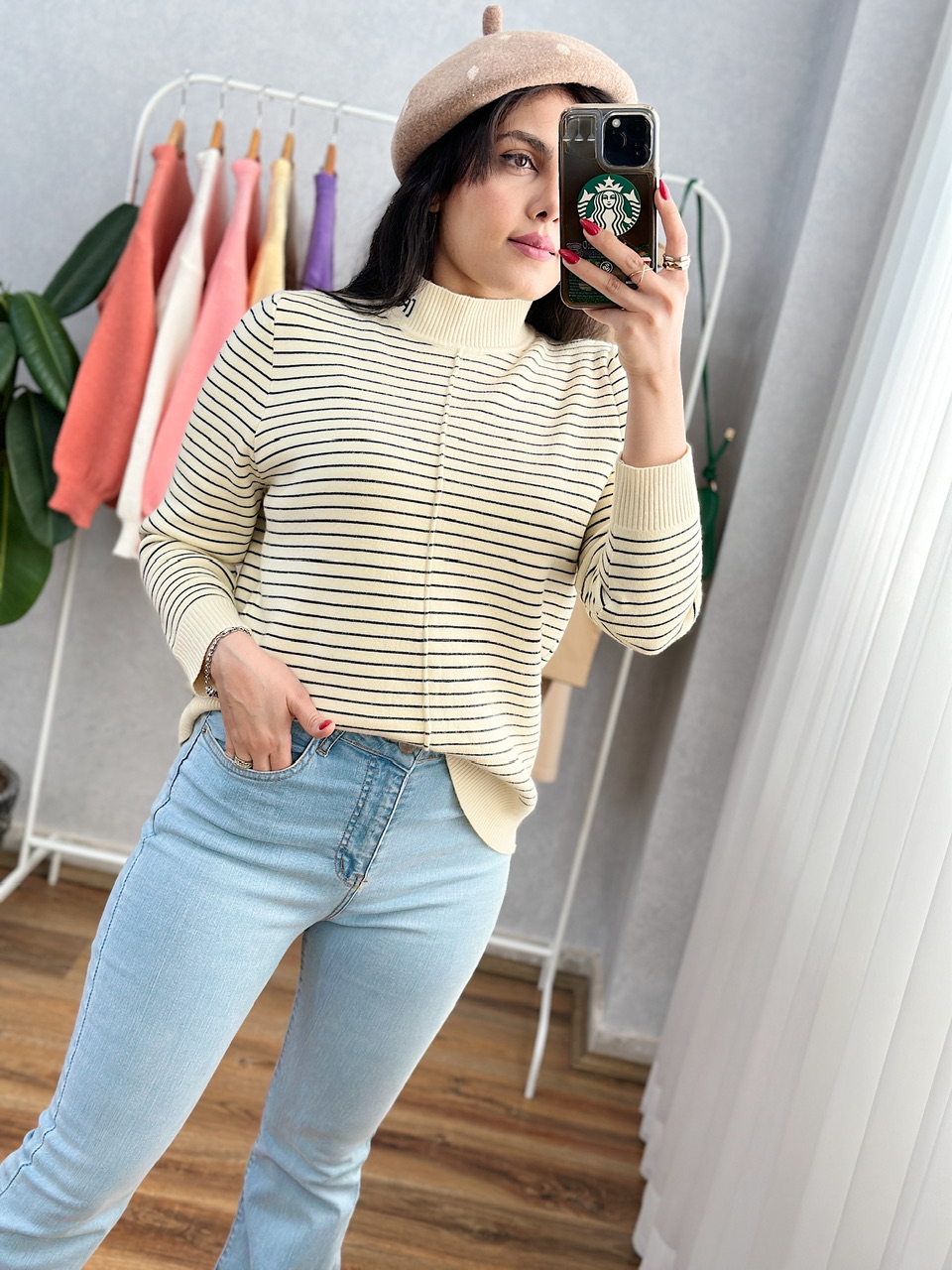 پلیور راه راه آبان