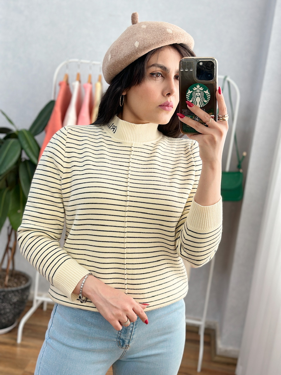 پلیور راه راه آبان