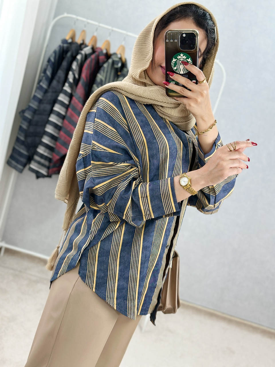 پیراهن راه راه کلاسیک