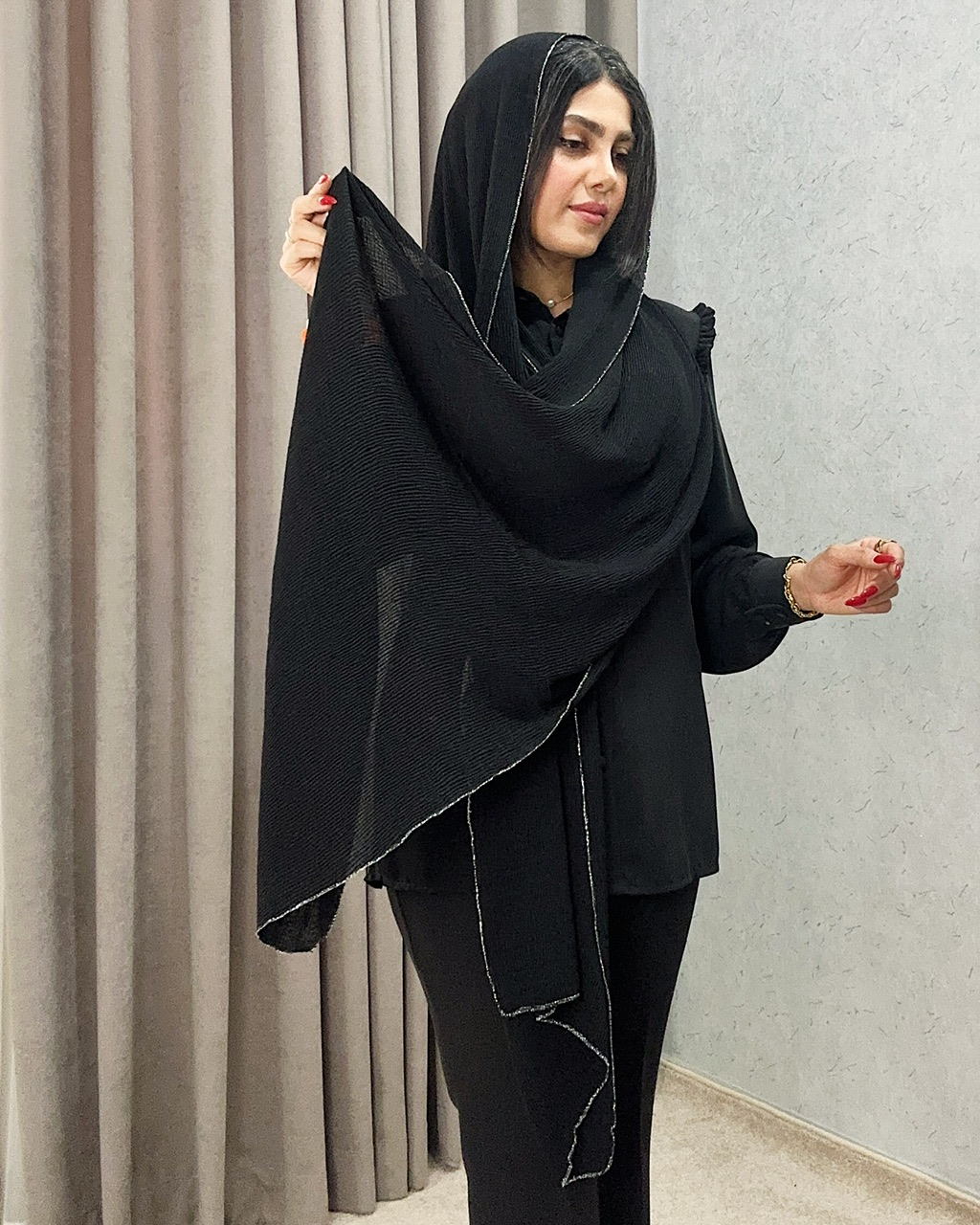 شال تیفانی مشکی