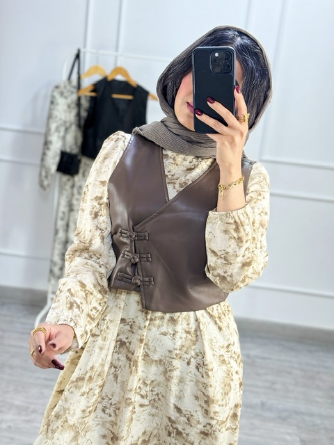 ست پیراهن و ژیله چرم