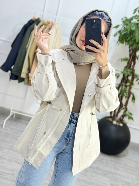 بارونی آیرا