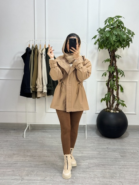 بارونی آیرا