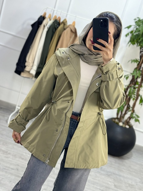 بارونی آیرا