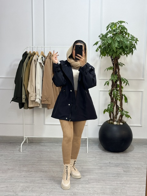 بارونی آیرا